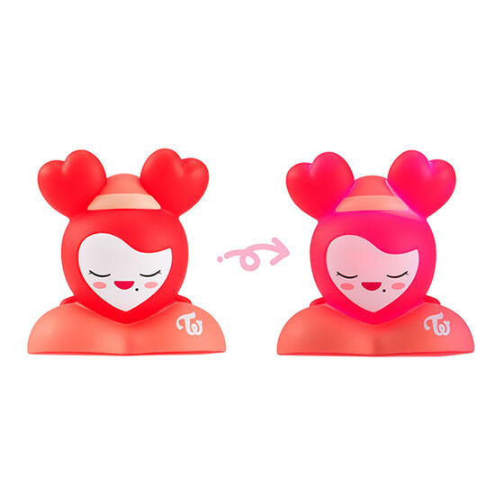 Twice Lovely’s Gashapon figure lights - Blind Pulls