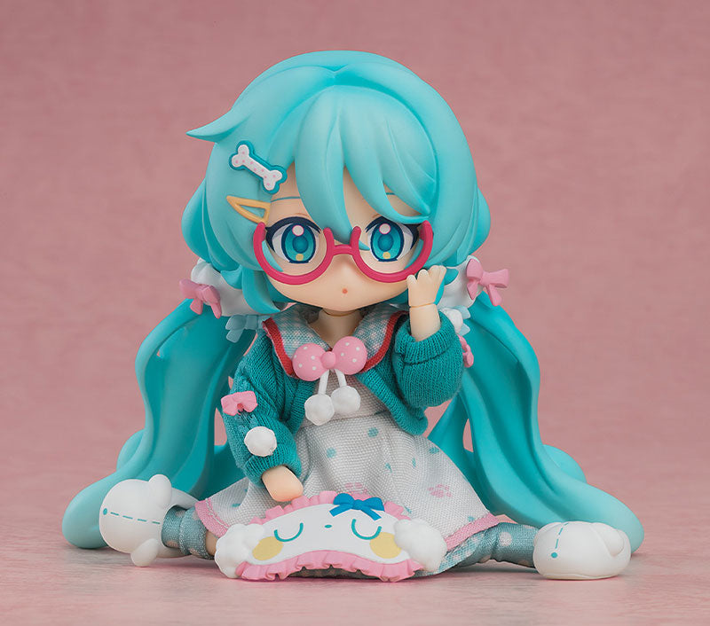 Nendoroid Doll Character Vocal Series 01 Hatsune Miku Loungewear Outfit Ver.